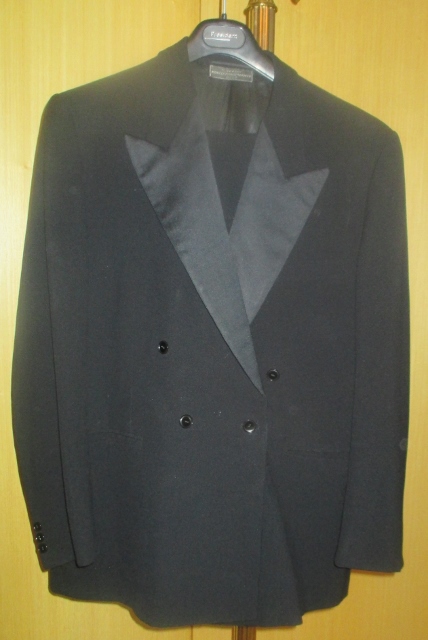 xxM1065M 1920-30 Back wool two piece tuxedo suit